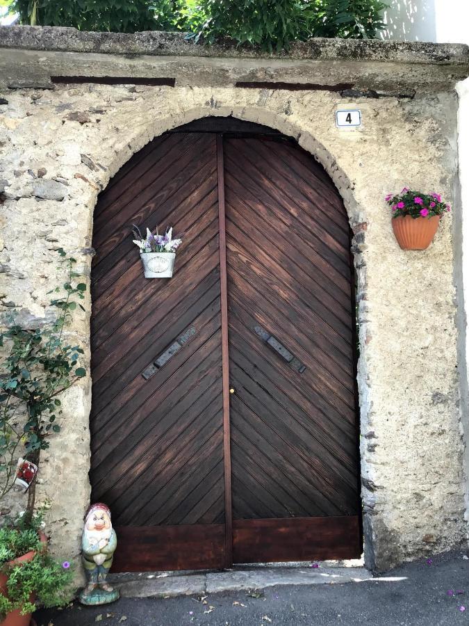 Casa Marconi Casa Vacanze Cesara Εξωτερικό φωτογραφία